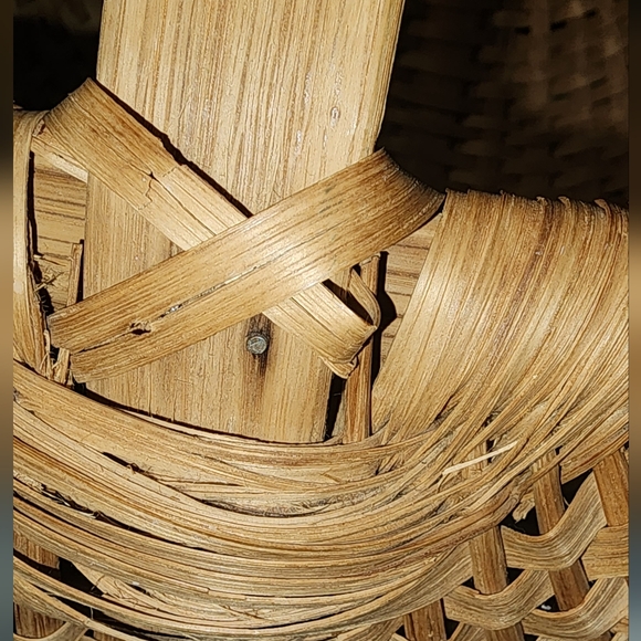 Woven Basket Handmade - Picture 10 of 11